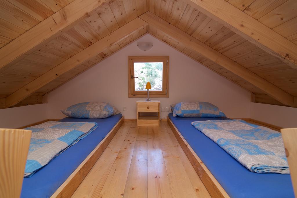 Marina House Villa Drage Bagian luar foto