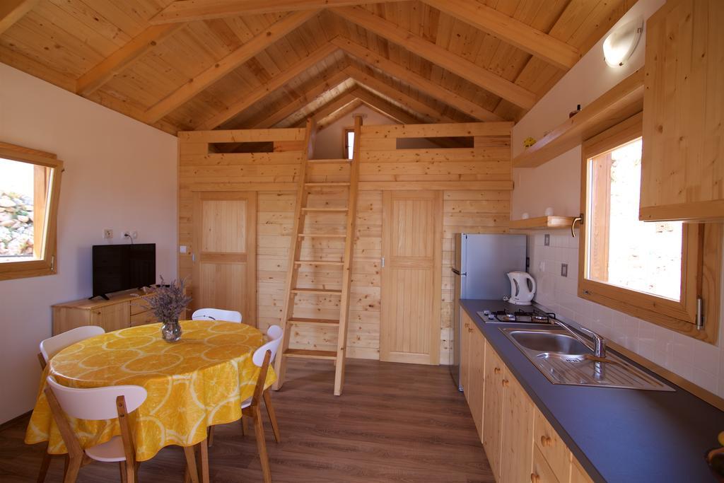 Marina House Villa Drage Bagian luar foto