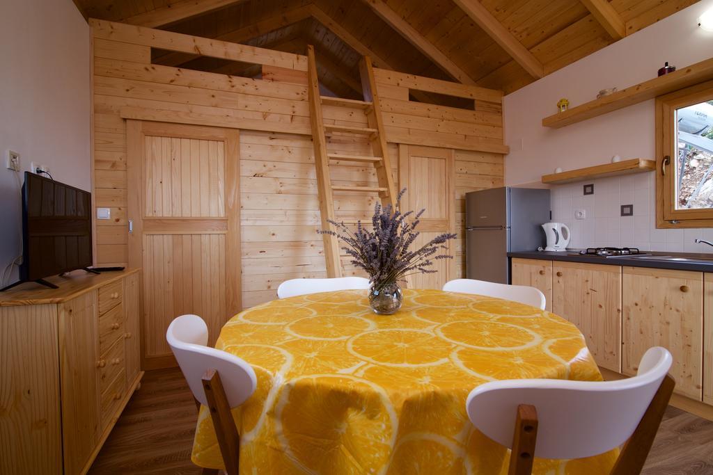 Marina House Villa Drage Bagian luar foto
