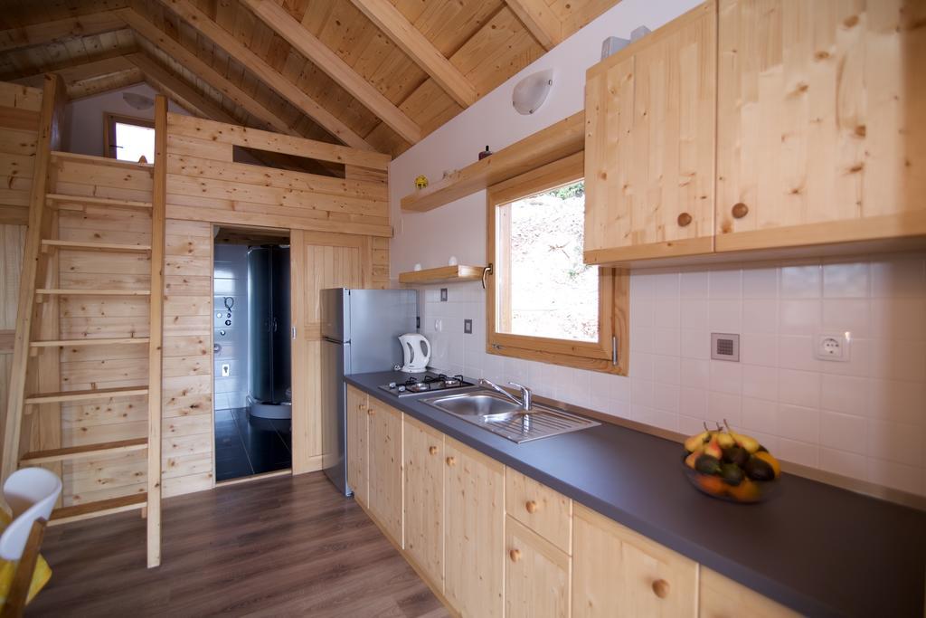 Marina House Villa Drage Bagian luar foto