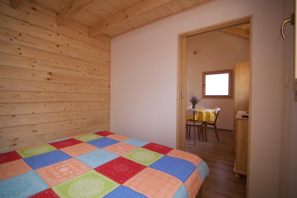 Marina House Villa Drage Bagian luar foto