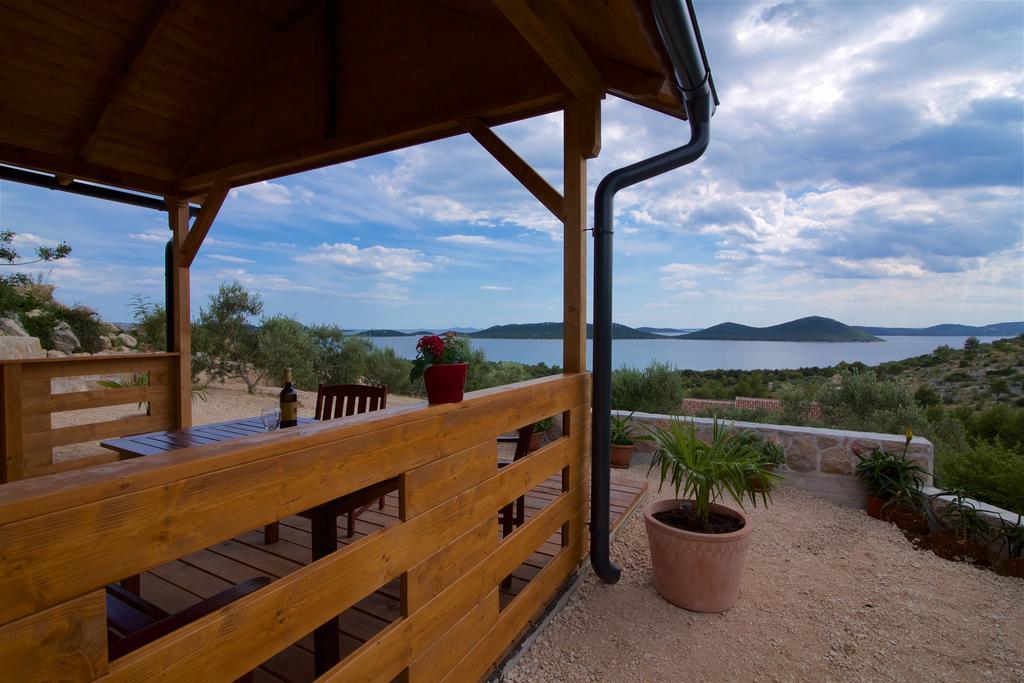 Marina House Villa Drage Bagian luar foto